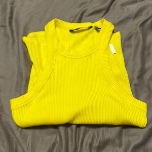 Calvin Klein yellow women’s rubbed tank. Size small.